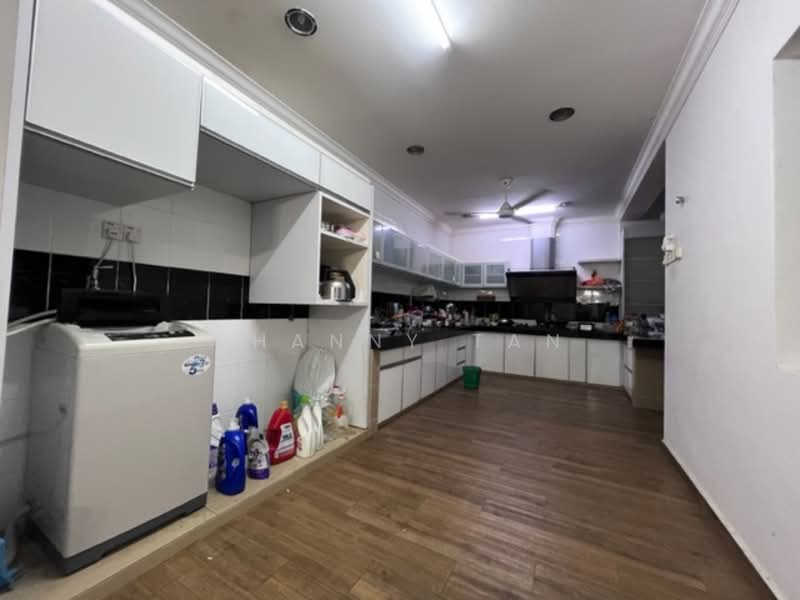 Semi-Detached House for Sale in Kajang (Selangor) - Shanny Tan - Kitchen - PropertyGuru.com.my