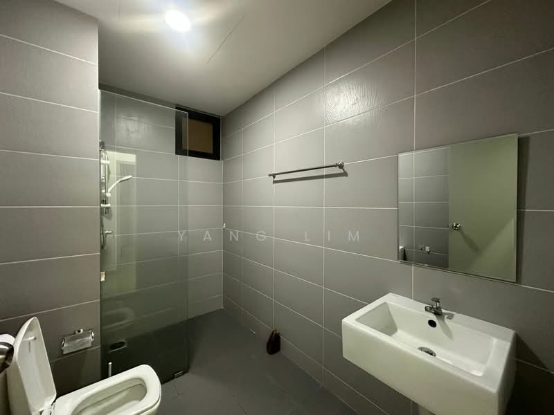 Condominium for Rent at Golden Triangle 2 - Yang Lim - Bathroom - PropertyGuru.com.my