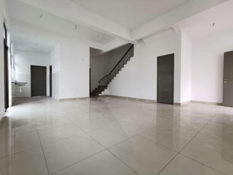 Cluster House for Sale in Taman Mutiara Mas (Skudai) - Eric Lee - Interior - PropertyGuru.com.my