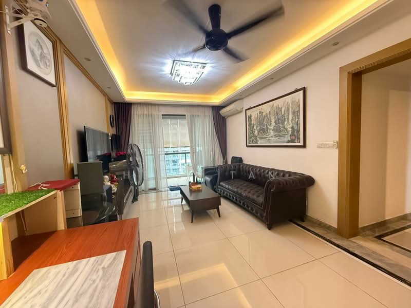 Servis Apartment untuk Dijual di R&F Princess Cove Phase 1 - Helen Tan - Living Room - PropertyGuru.com.my