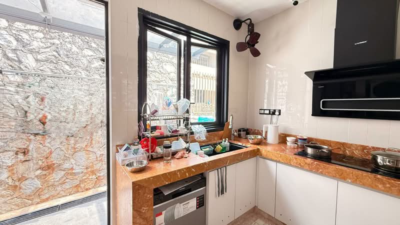 Rumah Teres 2 Tingkat untuk Dijual di Taman Desa (Kuala Lumpur) - Anna H - Kitchen - PropertyGuru.com.my