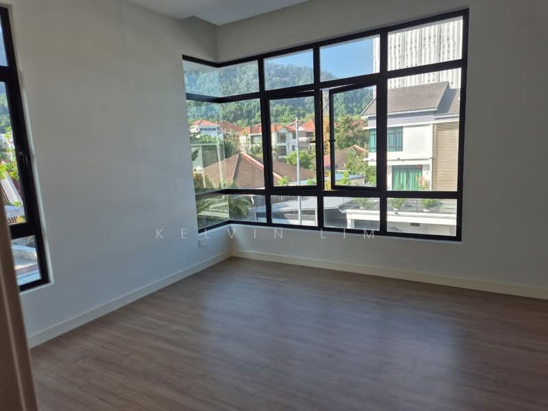 Semi-Detached House for Sale in Batu Ferringhi (Penang) - Kelvin Lim - PropertyGuru.com.my