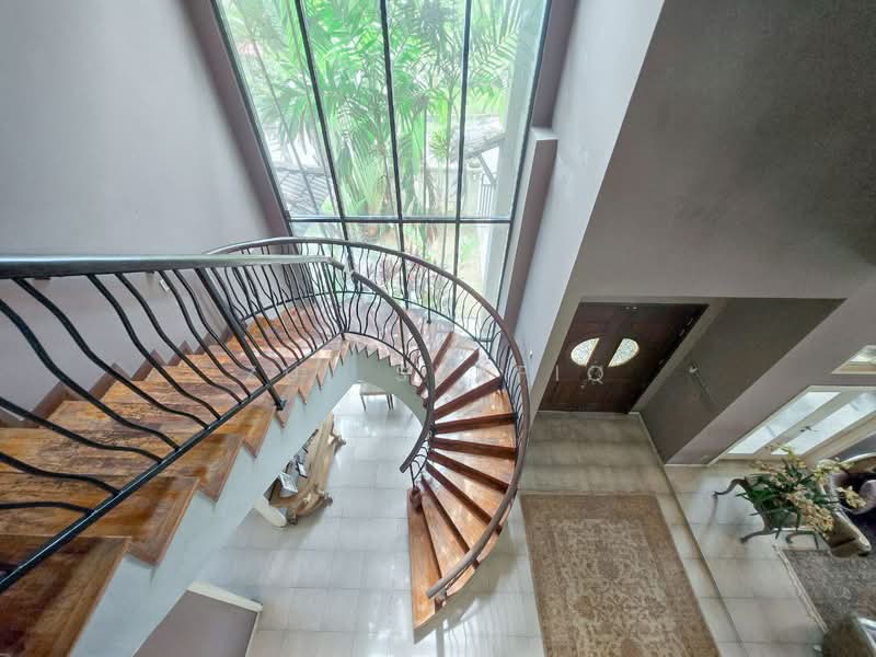 Rumah Banglo untuk Dijual di Seksyen 8 (Shah Alam) - Zul Syafiq - Entrance - PropertyGuru.com.my