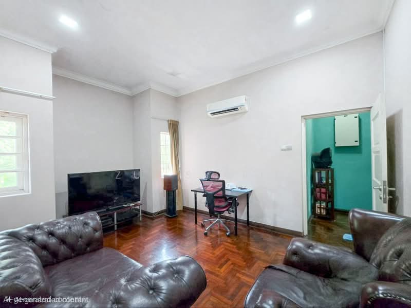 Rumah Banglo untuk Dijual di Seksyen 8 (Shah Alam) - Zul Syafiq - Living Room - PropertyGuru.com.my