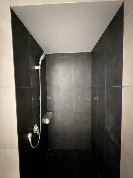 3-storey Terraced House for Sale in Taman Bukit Serdang (Seri Kembangan) - Lewis Tam - Bathroom - PropertyGuru.com.my