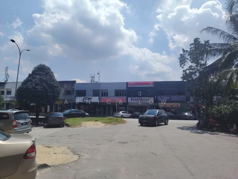 For Sale - Taman Bukit Serdang