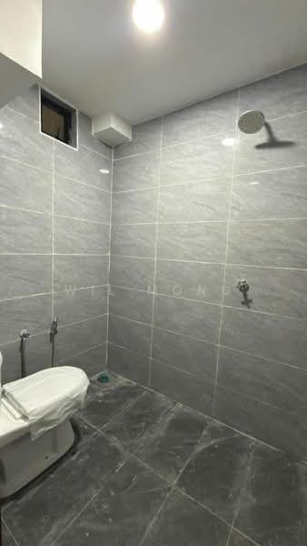 Flat for Sale at Taman Putri Kulai - Wil Mong - Bathroom - PropertyGuru.com.my