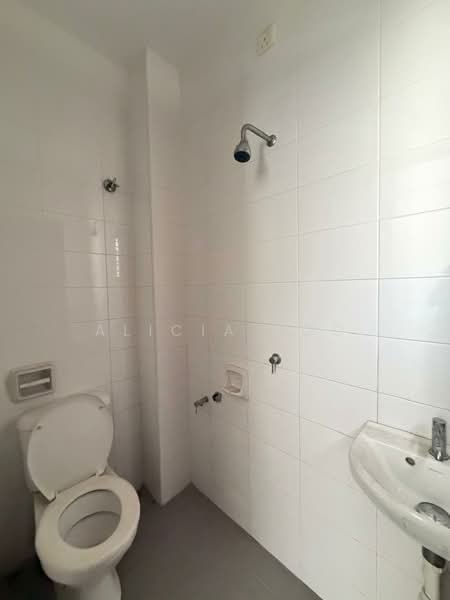 Rumah Teres 2 Tingkat untuk Dijual di Denai Alam (Shah Alam) - Alicia Soo - Bathroom - PropertyGuru.com.my