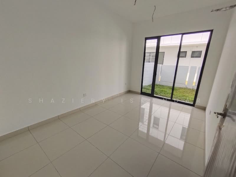 Rumah Berkembar untuk Dijual di Elmina (Shah Alam) - Shaziery Iskandar - PropertyGuru.com.my