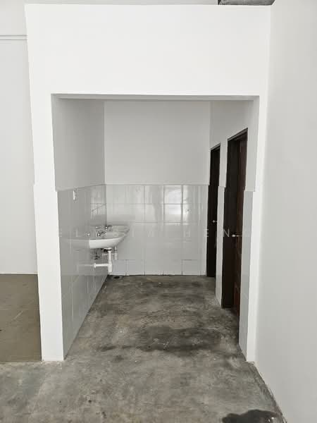 Shop for Rent in Kampung Baru Subang (Sungai Buloh) - Elysia Heng - PropertyGuru.com.my