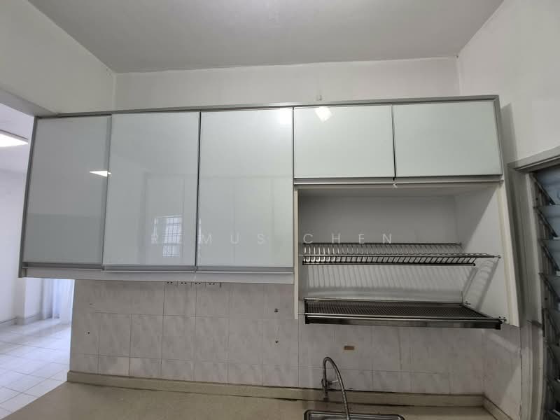 Kondominium untuk Disewa di Pelangi Damansara - Remus Chen - Kitchen - PropertyGuru.com.my