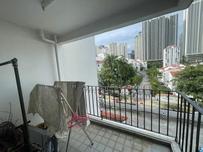 Kondominium untuk Dijual di Pantai Hillpark 2 - Ng Hon Keong - Balcony - PropertyGuru.com.my