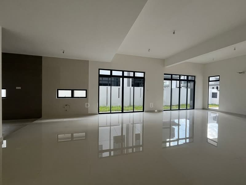 Semi-Detached House for Sale in Taman Sutera Utama (Skudai) - Dian JB - PropertyGuru.com.my