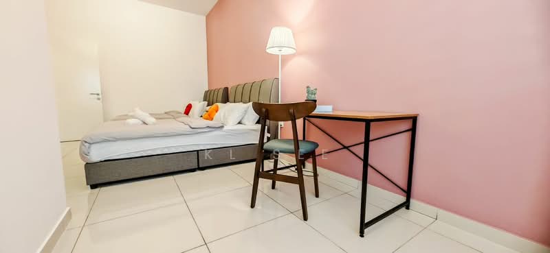 2-storey Terraced House for Sale in Bandar Sri Sendayan (Negeri Sembilan) - KL See - Bedroom - PropertyGuru.com.my