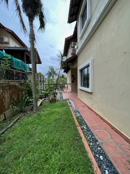 Semi-Detached House for Sale in Sungai Long (Bandar Sungai Long) - Shanny Tan - Exterior - PropertyGuru.com.my