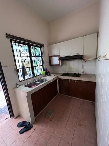 Semi-Detached House for Sale in Sungai Long (Bandar Sungai Long) - Shanny Tan - Kitchen - PropertyGuru.com.my