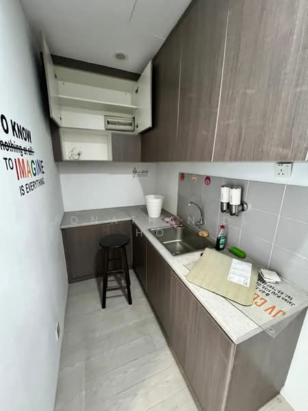 Office for Rent in Petaling Jaya (Selangor) - Jonathan De Ho - Kitchen - PropertyGuru.com.my