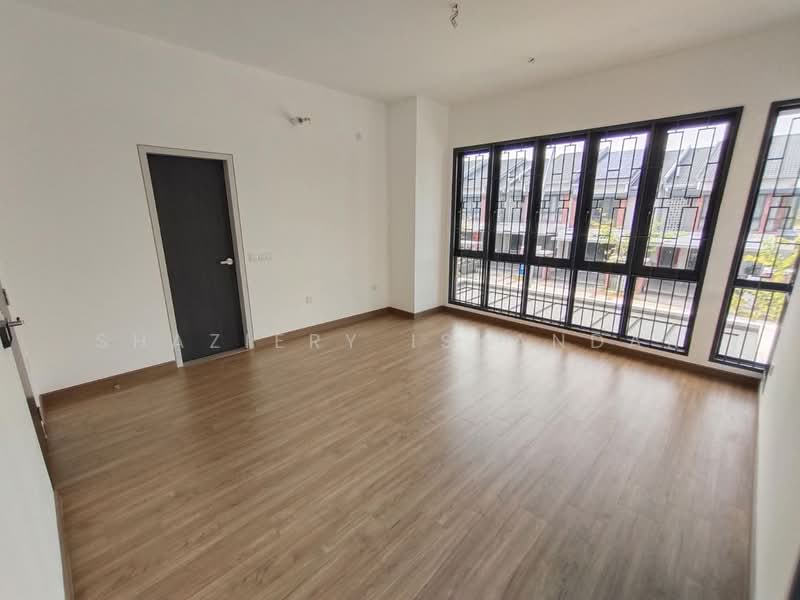 2-storey Terraced House for Sale in Elmina (Shah Alam) - Shaziery Iskandar - PropertyGuru.com.my