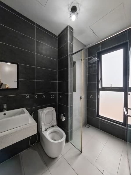 Servis Apartment untuk Disewa di Le Pavillion - Grace Tham - Bathroom - PropertyGuru.com.my