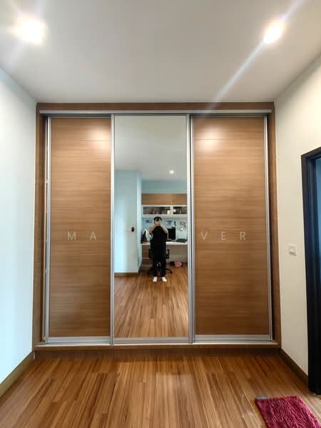 Condominium for Sale at KM1 West - Mak Oliver - Interior - PropertyGuru.com.my