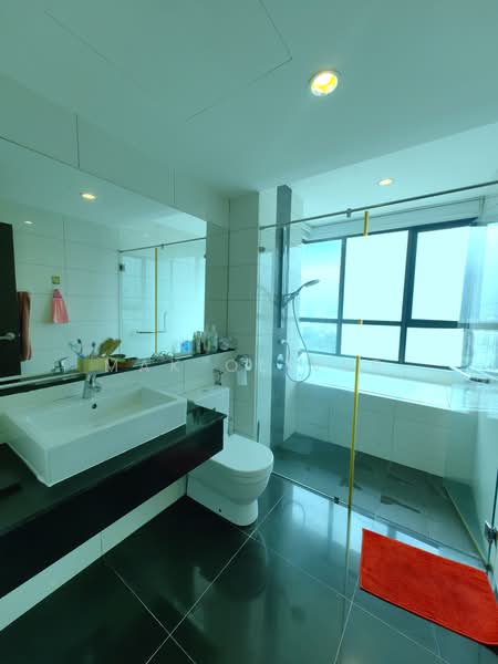 Condominium for Sale at KM1 West - Mak Oliver - Bathroom - PropertyGuru.com.my