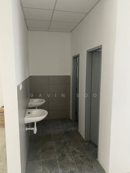 Shop / Office for Rent in Taman JP Perdana (Johor Bahru) - Gavin Soo - Bathroom - PropertyGuru.com.my