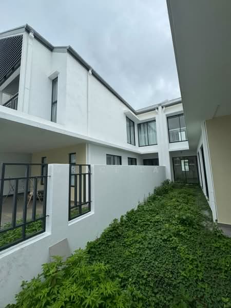 Rumah Teres 2 Tingkat untuk Disewa di Telok Panglima Garang (Selangor) - Grace Lai - Exterior - PropertyGuru.com.my