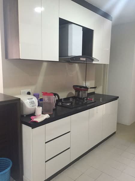 Kondominium untuk Dijual di Aloha Tower Condominium - Kasper Lee - Kitchen - PropertyGuru.com.my