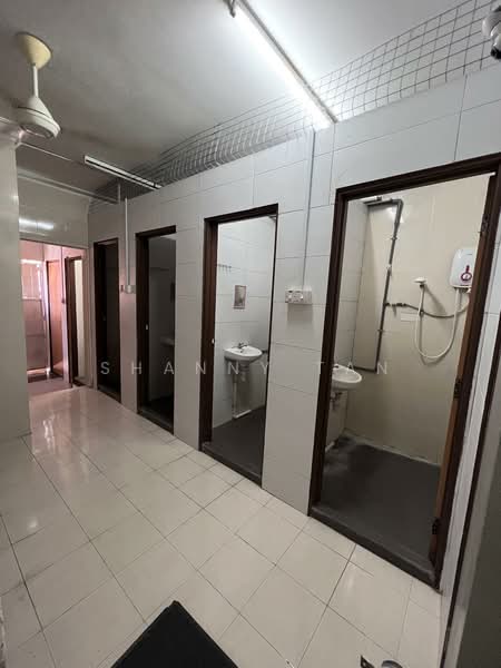 Terraced House for Sale in Bandar Sungai Long (Selangor) - Shanny Tan - Bathroom - PropertyGuru.com.my