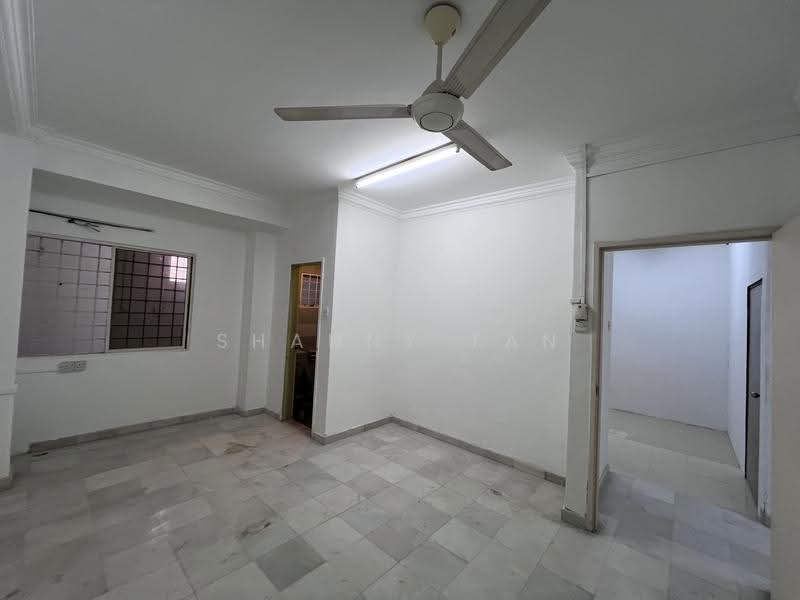 Terraced House for Sale in Bandar Sungai Long (Selangor) - Shanny Tan - Interior - PropertyGuru.com.my