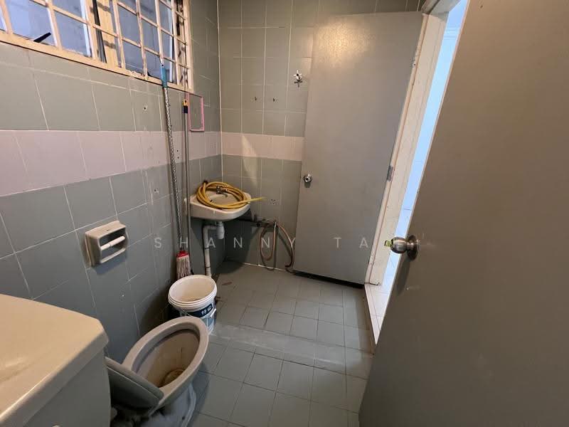 Terraced House for Sale in Bandar Sungai Long (Selangor) - Shanny Tan - Bathroom - PropertyGuru.com.my