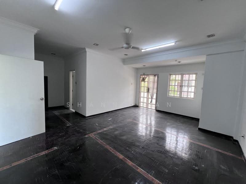 Terraced House for Sale in Bandar Sungai Long (Selangor) - Shanny Tan - Living Room - PropertyGuru.com.my