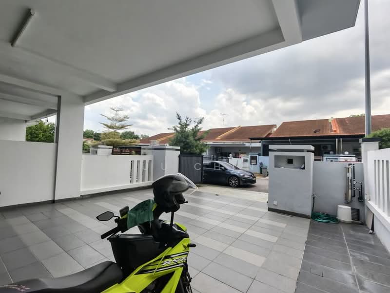 2-storey Terraced House for Sale in Taman Pelangi Indah (Ulu Tiram) - Kuu Chin - Exterior - PropertyGuru.com.my