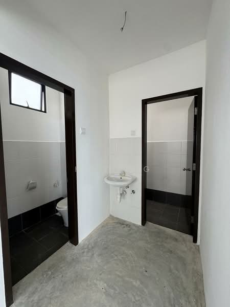 For Rent - Eco Avenue II