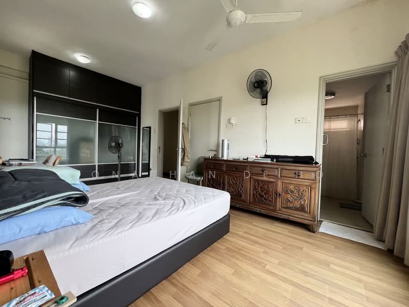 Condominium for Sale at Li Villas - Jonathan De Ho - Bedroom - PropertyGuru.com.my
