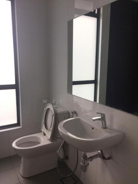 Service Residence for Rent at Utropolis Suites 1 - Wei Kit - Bathroom - PropertyGuru.com.my