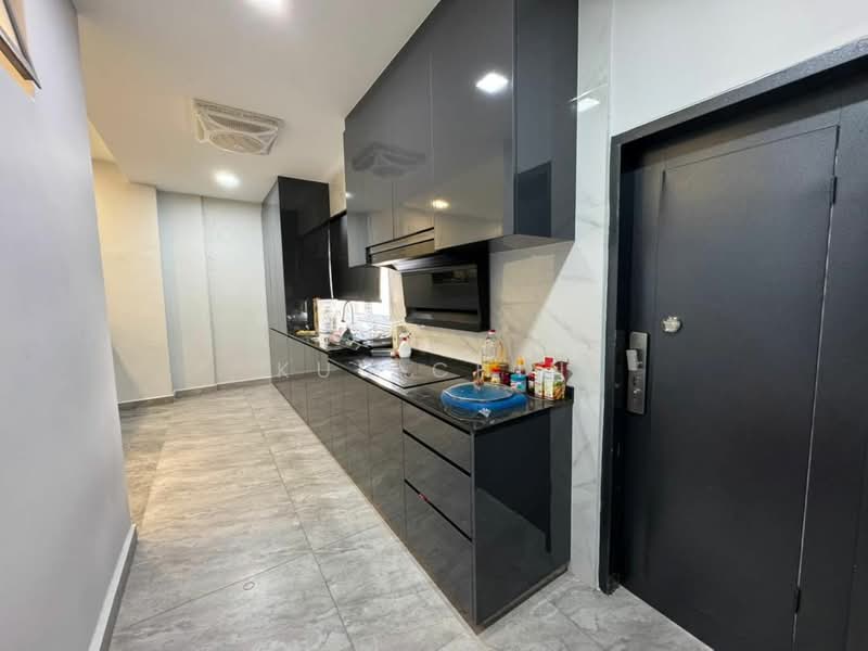 Rumah Teres 2 Tingkat untuk Dijual di Taman Molek (Johor Bahru) - Kuu Chin - Kitchen - PropertyGuru.com.my
