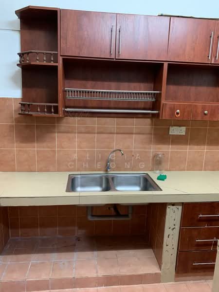 Rumah Berkembar untuk Dijual di Shah Alam (Selangor) - Alicia Cheong - Kitchen - PropertyGuru.com.my