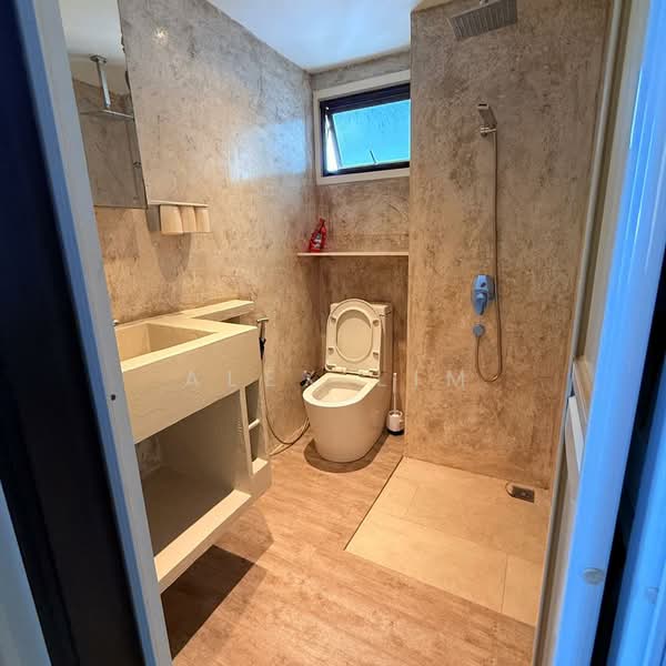 Condominium for Rent at Gurney Park Condominium - Alex Lim - Bathroom - PropertyGuru.com.my