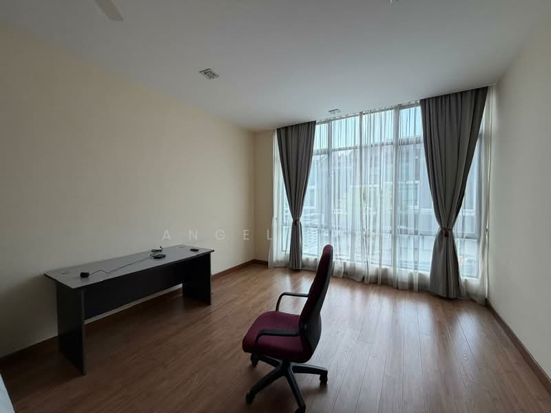 3-storey Terraced House for Sale in Batu Caves (Selangor) - Angel Foo - Study - PropertyGuru.com.my