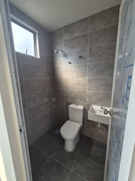 Rumah Teres 2 Tingkat untuk Disewa di S2 Heights (Seremban 2) - Jun Chai - Bathroom - PropertyGuru.com.my