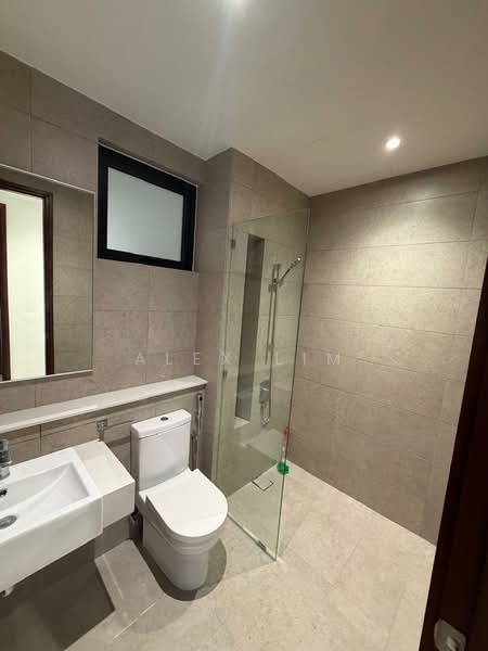Kondominium untuk Disewa di Muze @ PICC - Alex Lim - Bathroom - PropertyGuru.com.my
