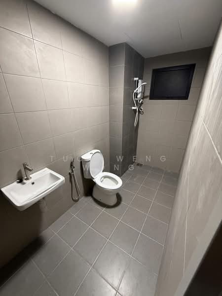 Service Residence for Rent at Residensi Bukit Tiara - Tuck Weng Wong - Bathroom - PropertyGuru.com.my