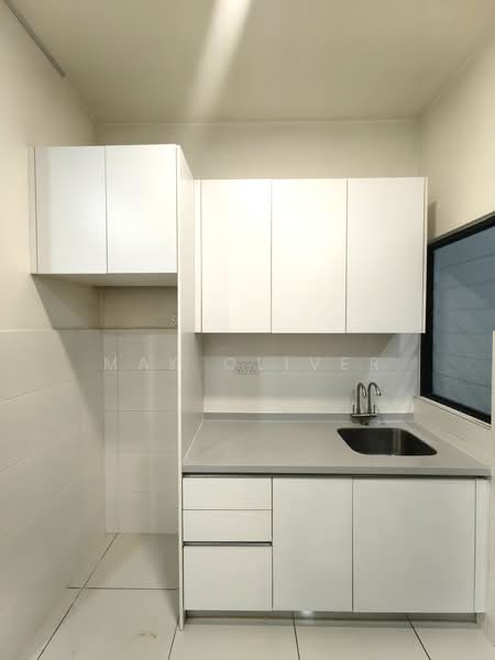 Servis Apartment untuk Dijual di The Link 2 @ Bukit Jalil (Serviced Residences) - Mak Oliver - Kitchen - PropertyGuru.com.my