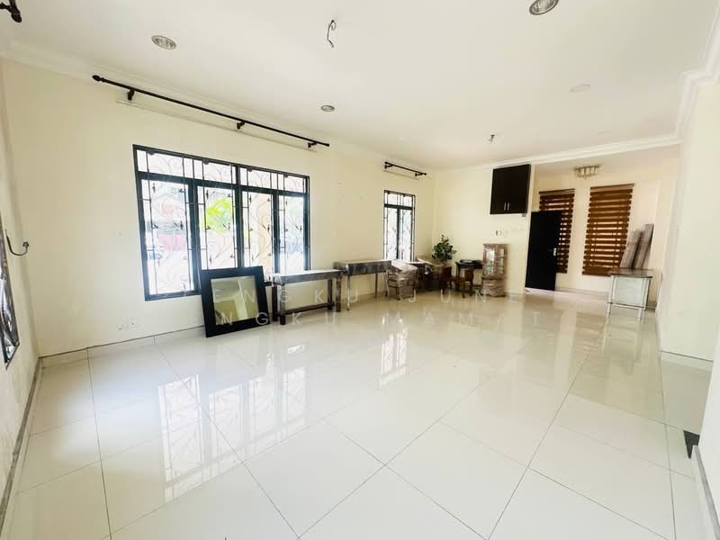 Semi-Detached House for Sale in Seksyen 6 (Bangi) - Tengku June Tengku Mamat - PropertyGuru.com.my