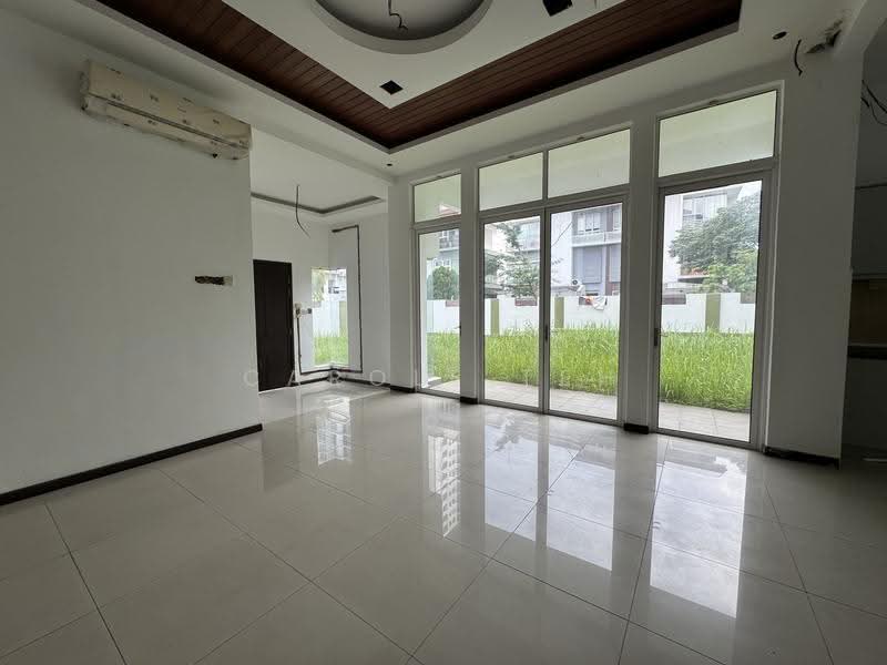 Rumah Berkembar untuk Dijual di Happy Garden (Kuchai Lama) - Carole Teh - Living Room - PropertyGuru.com.my