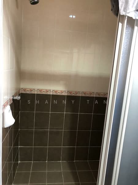 Rumah Berkembar untuk Dijual di Taman Vista Mutiara (Bandar Sungai Long) - Shanny Tan - Bathroom - PropertyGuru.com.my