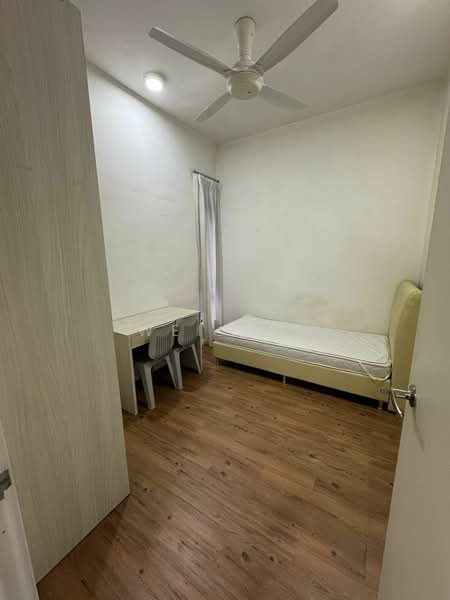 Service Residence for Rent at Utropolis Suites 2 - Wei Kit - Bedroom - PropertyGuru.com.my