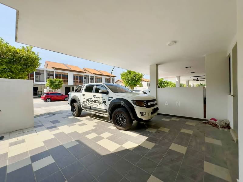 For Sale - Setia Warisan Tropika