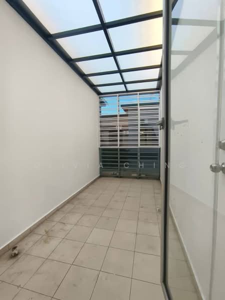 2-storey Terraced House for Sale in Setia Tropika (Johor Bahru) - Olivia Ching - Balcony - PropertyGuru.com.my